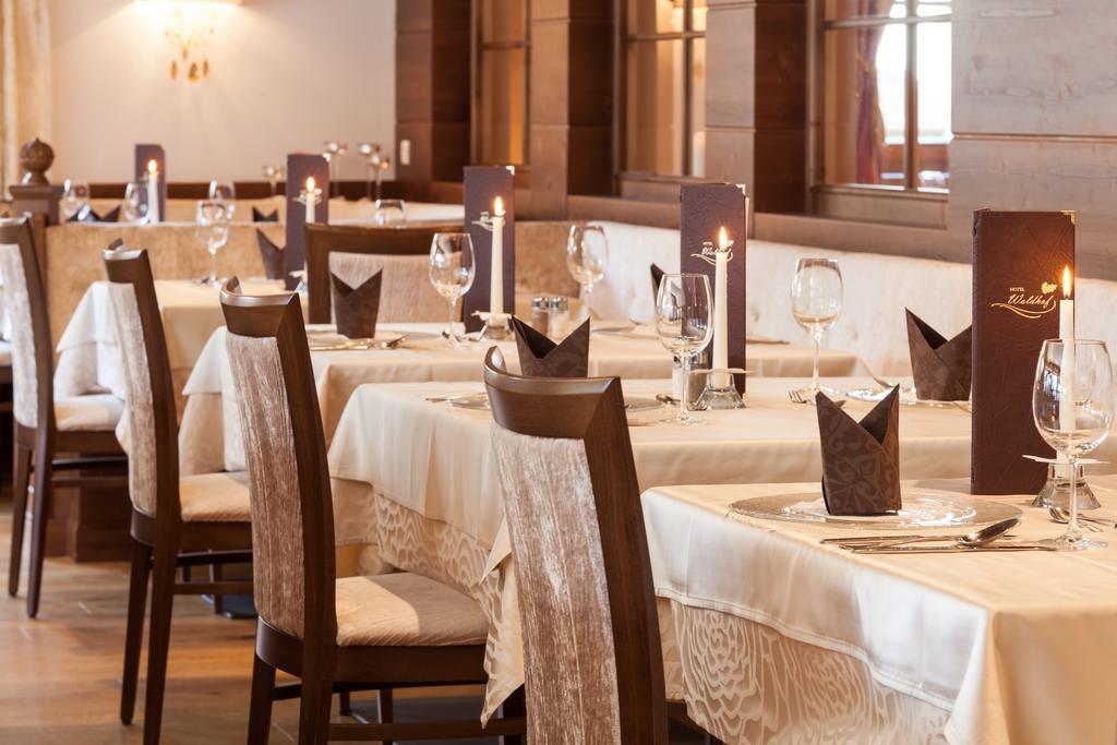 Hotel Waldhof ペルカ エクステリア 写真