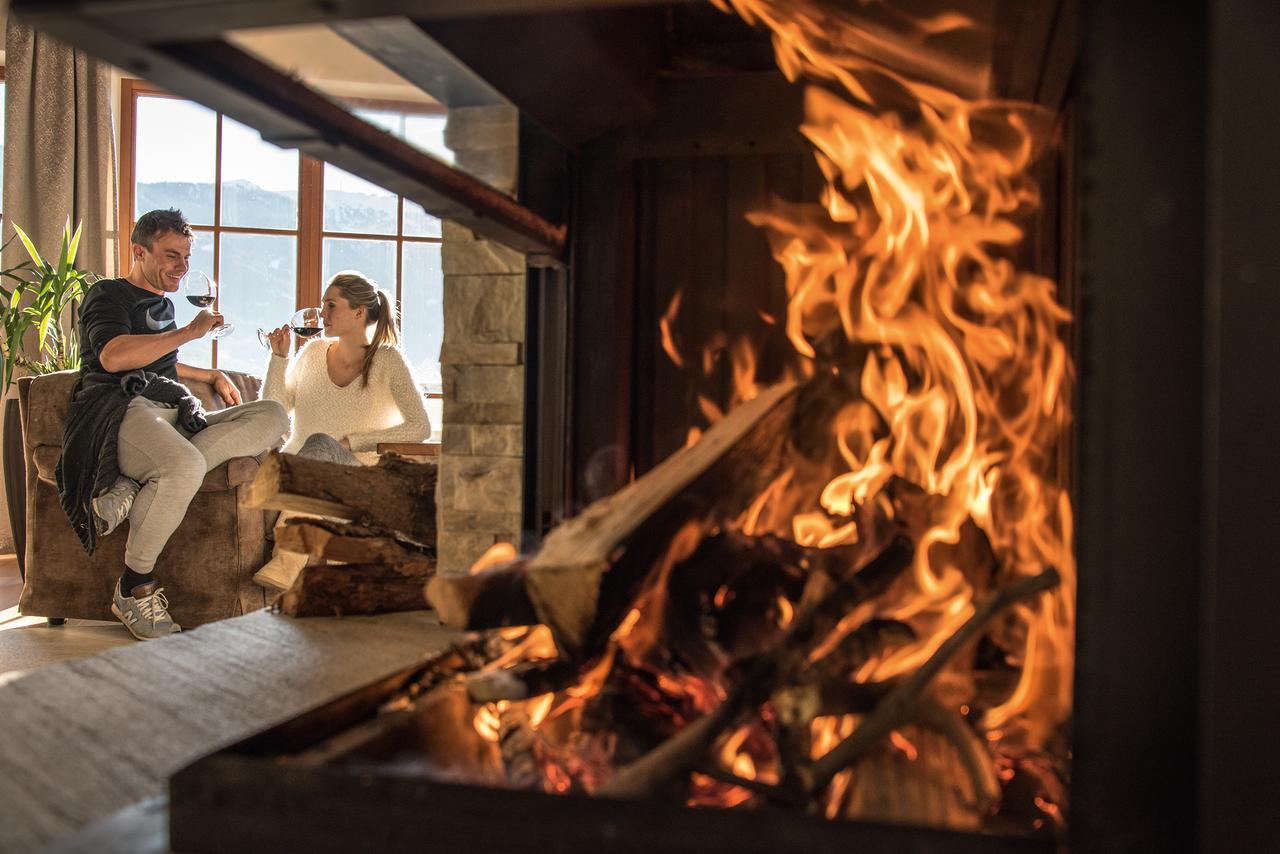 Hotel Waldhof ペルカ エクステリア 写真